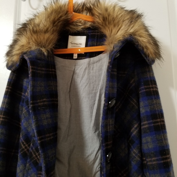 Jacket - Picture 8 of 8